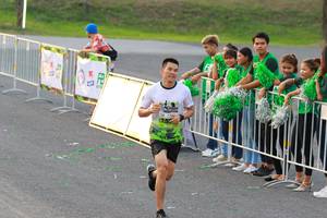 BIB: 1592
                            <button type="button" onclick="openModal(3531039)" class="btn btn-primary btn-sm float-right btn-popup" data-toggle="modal" data-target=".modal-high-quality">
                        <i class="fas fa-shopping-cart"></i> Add to Cart
                    </button>
                                            <button type="button" onclick="isThisMe(3531039, true)" class="btn btn-success btn-sm float-right btn-popup btn-isme hidden" data-toggle="tooltip" data-placement="bottom" title="นี่คือรูปของคุณใช่ไหม คลิกที่นี่เพื่อเอาเข้าอัลบั้ม">
                        <i class="fas fa-plus"></i> Add to album
                    </button>
                    <button type="button" onclick="isThisMe(3531039, false)" class="btn btn-warning btn-sm float-right btn-popup btn-isnotme hidden">
                        <i class="fas fa-ban"></i> Remove from album
                    </button>